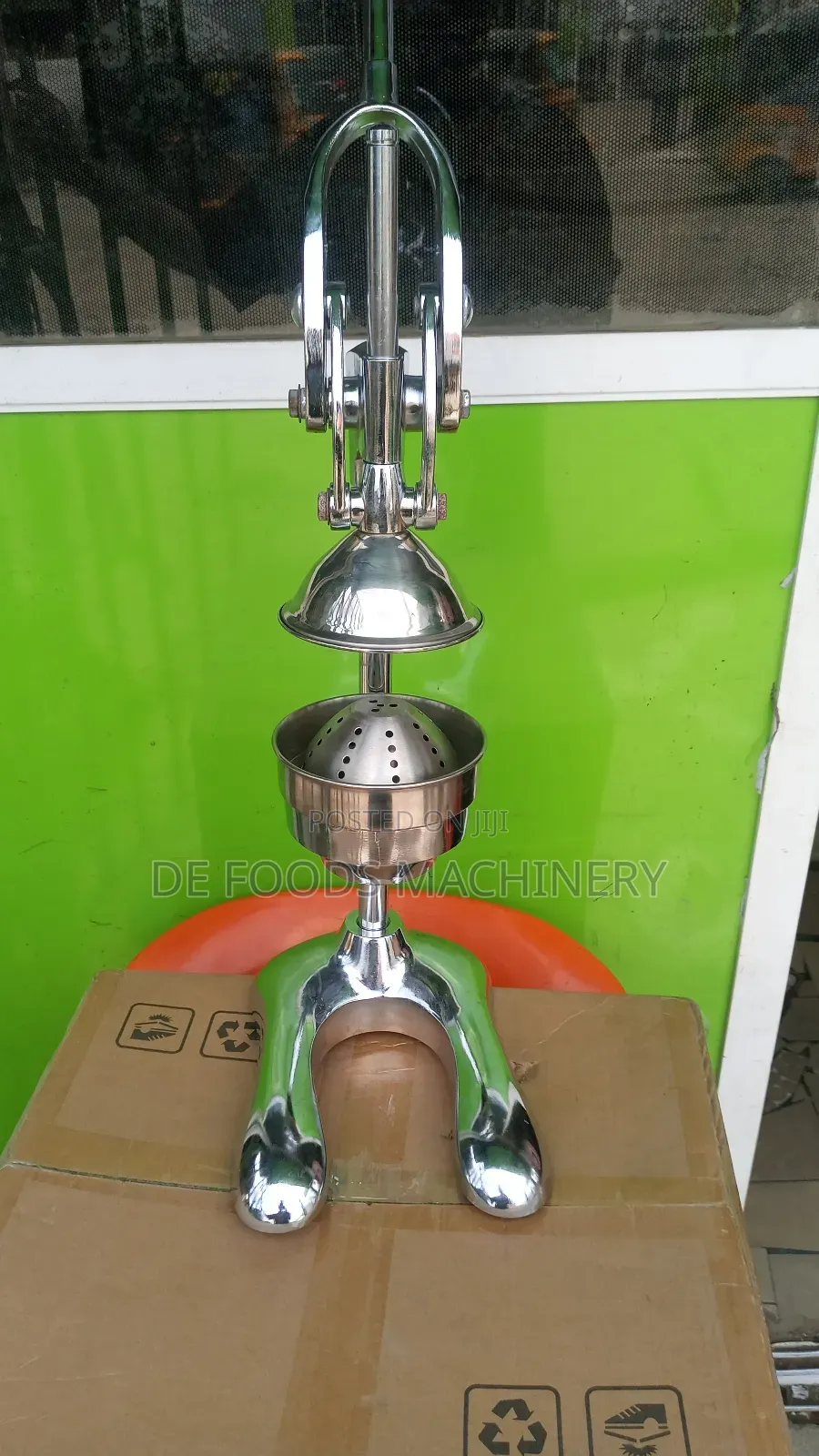 Manual Orange Juicer