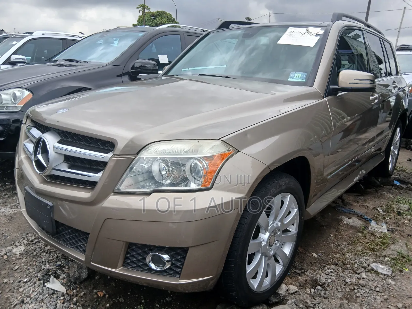 Mercedes-Benz GLK-Class 350 4MATIC 2010 Gold