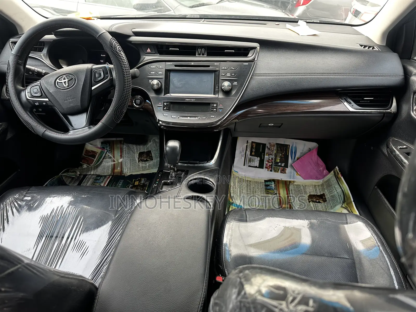 Toyota Avalon Limited 4dr Sedan (3.5L 6cyl 6A) 2015 Black