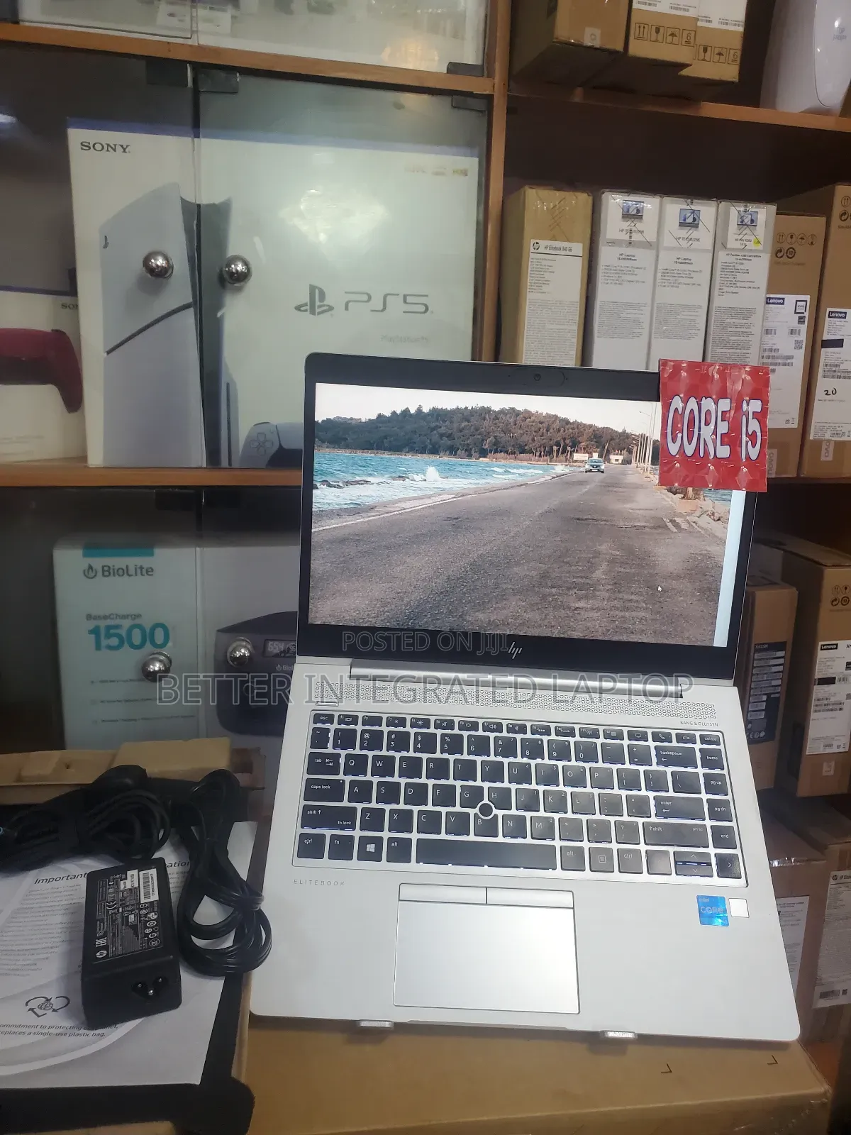 New Laptop HP EliteBook 830 G5 8GB Intel Core 5 SSD 256GB