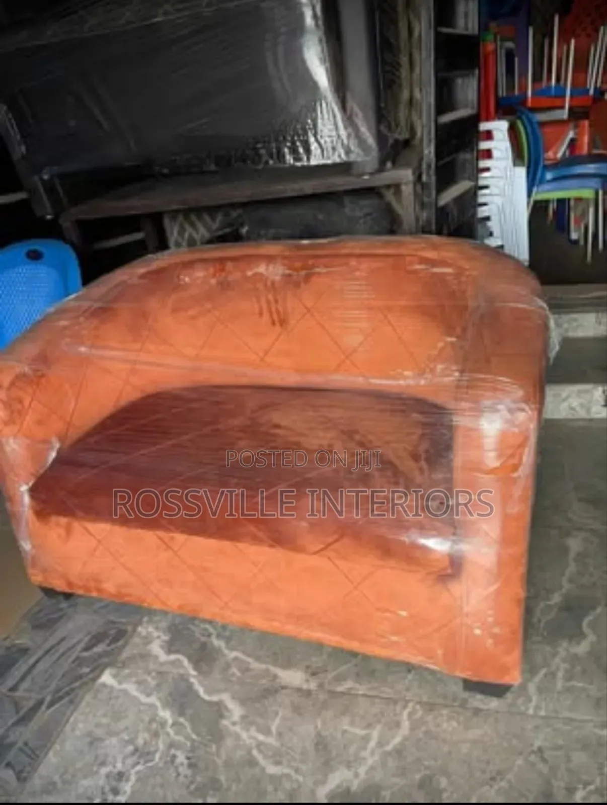 Budget-Friendly Sofa – Luxury Look Without Breaking the Bank