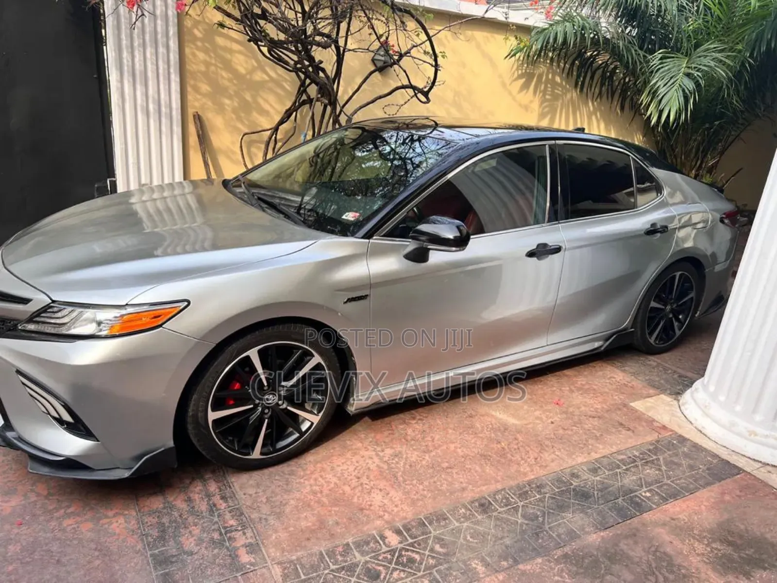 Toyota Camry XSE FWD 2020 Silver