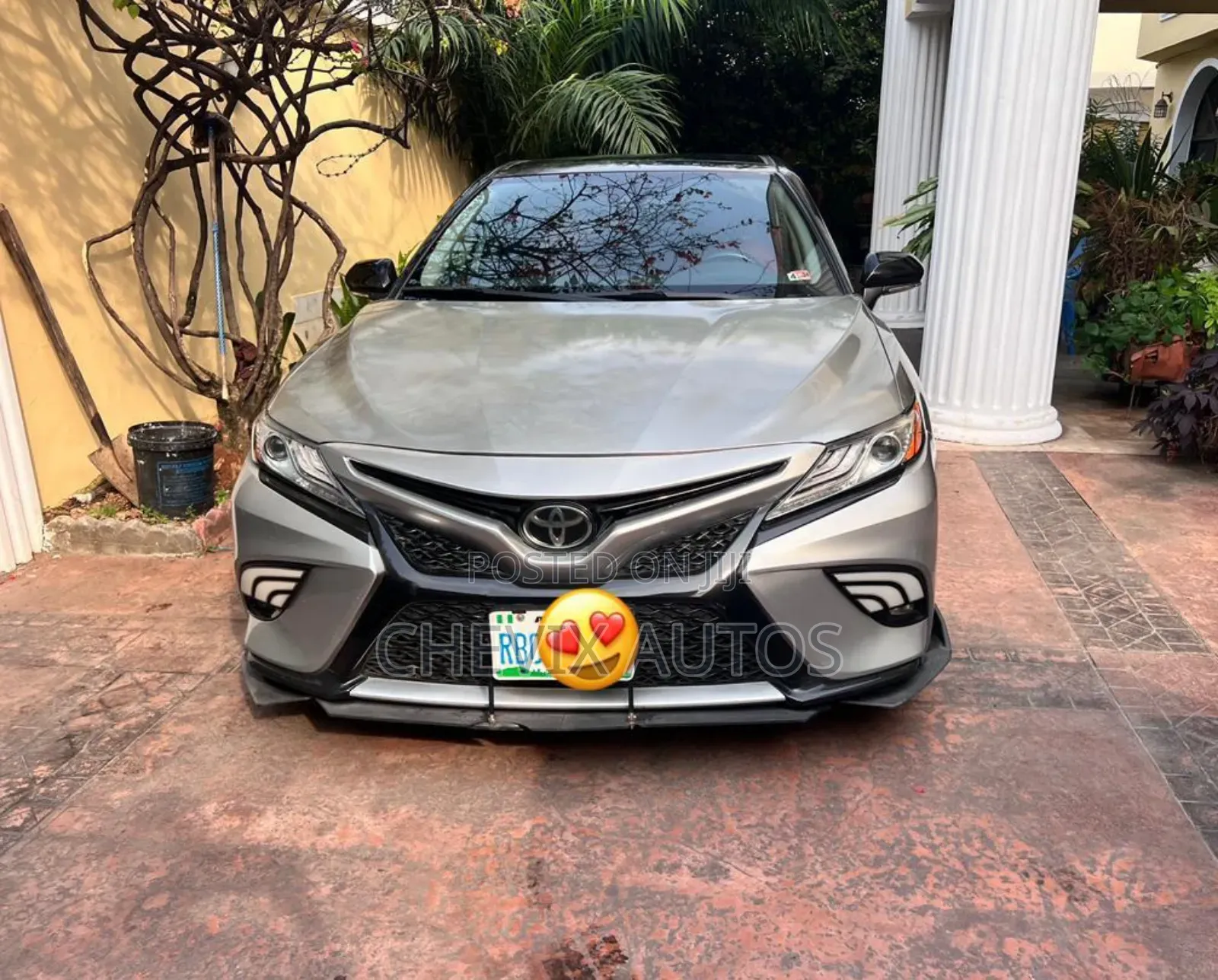 Toyota Camry XSE FWD 2020 Silver