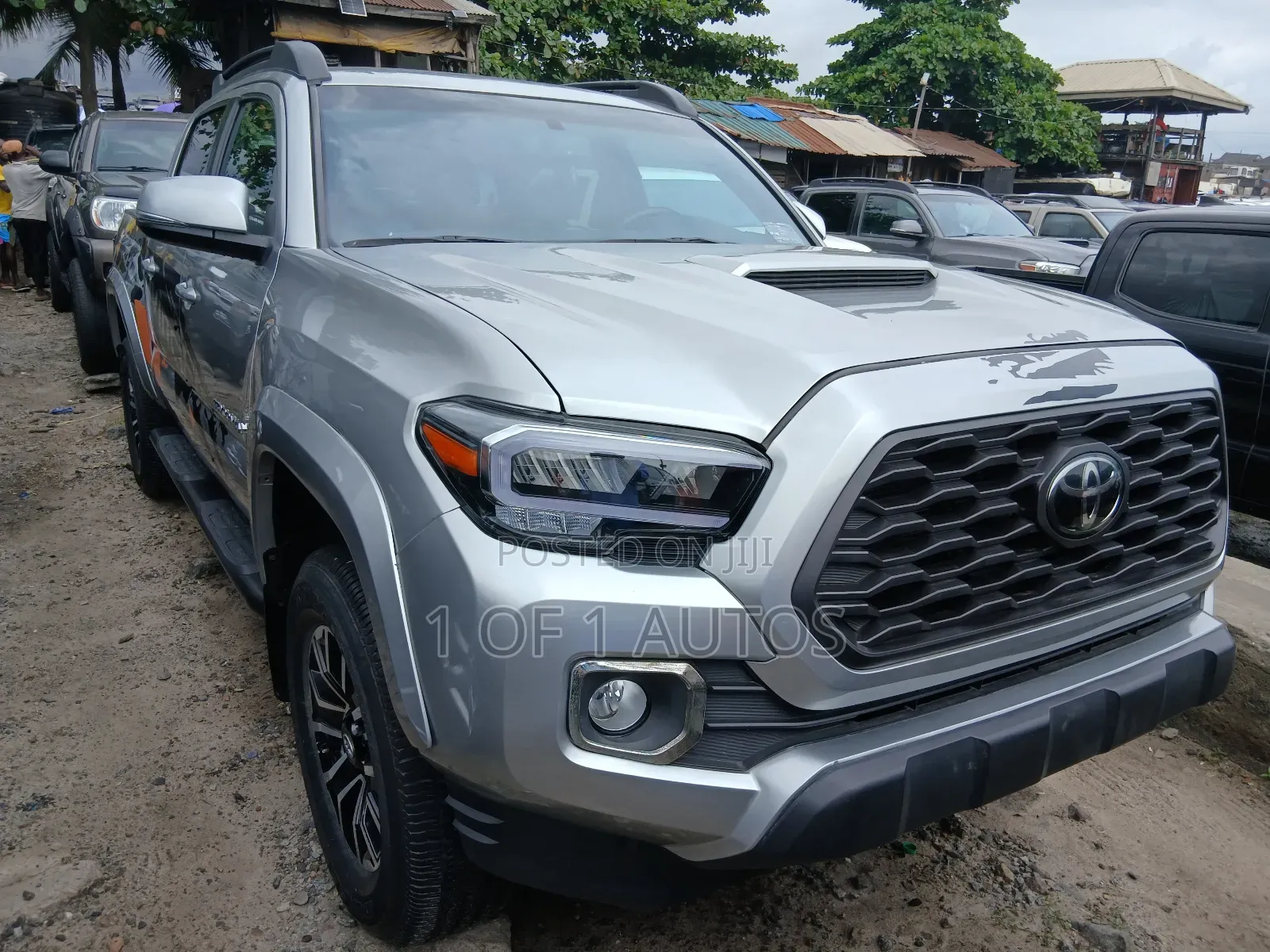 Toyota Tacoma Limited 2022 Silver