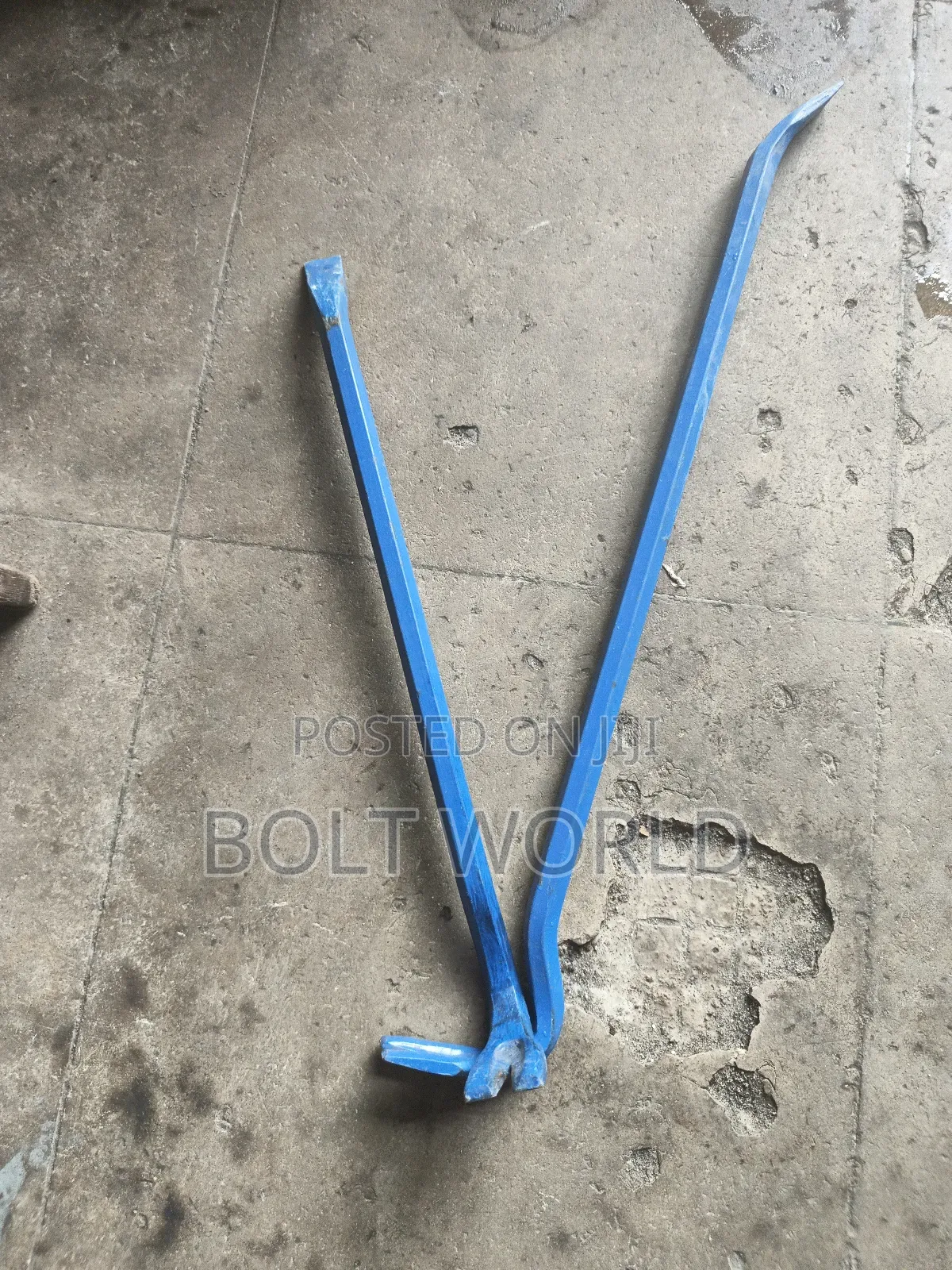 Pry Bar for Removing of Nails