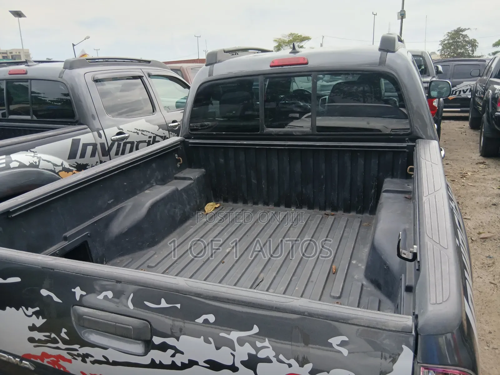 Toyota Tacoma 2dr Regular Cab 6.1 ft. SB (2.7L 4cyl 5M) 2014 Gray
