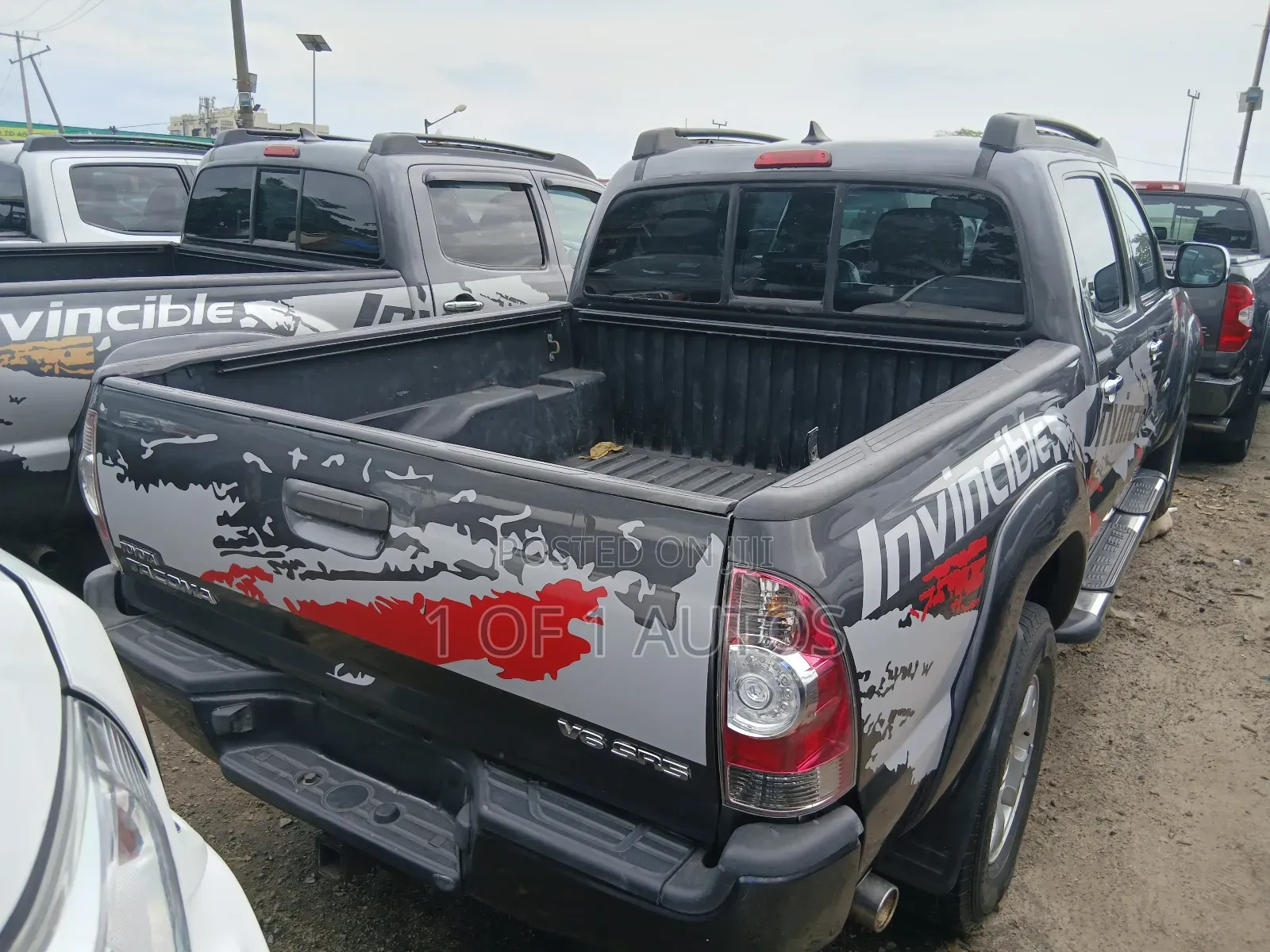 Toyota Tacoma 2dr Regular Cab 6.1 ft. SB (2.7L 4cyl 5M) 2014 Gray