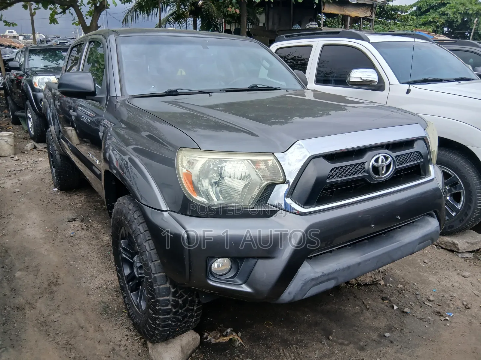 Toyota Tacoma Acces Cab 4x2 2.7L 4-Cyl. 5-Speed Manual 2013 Gray