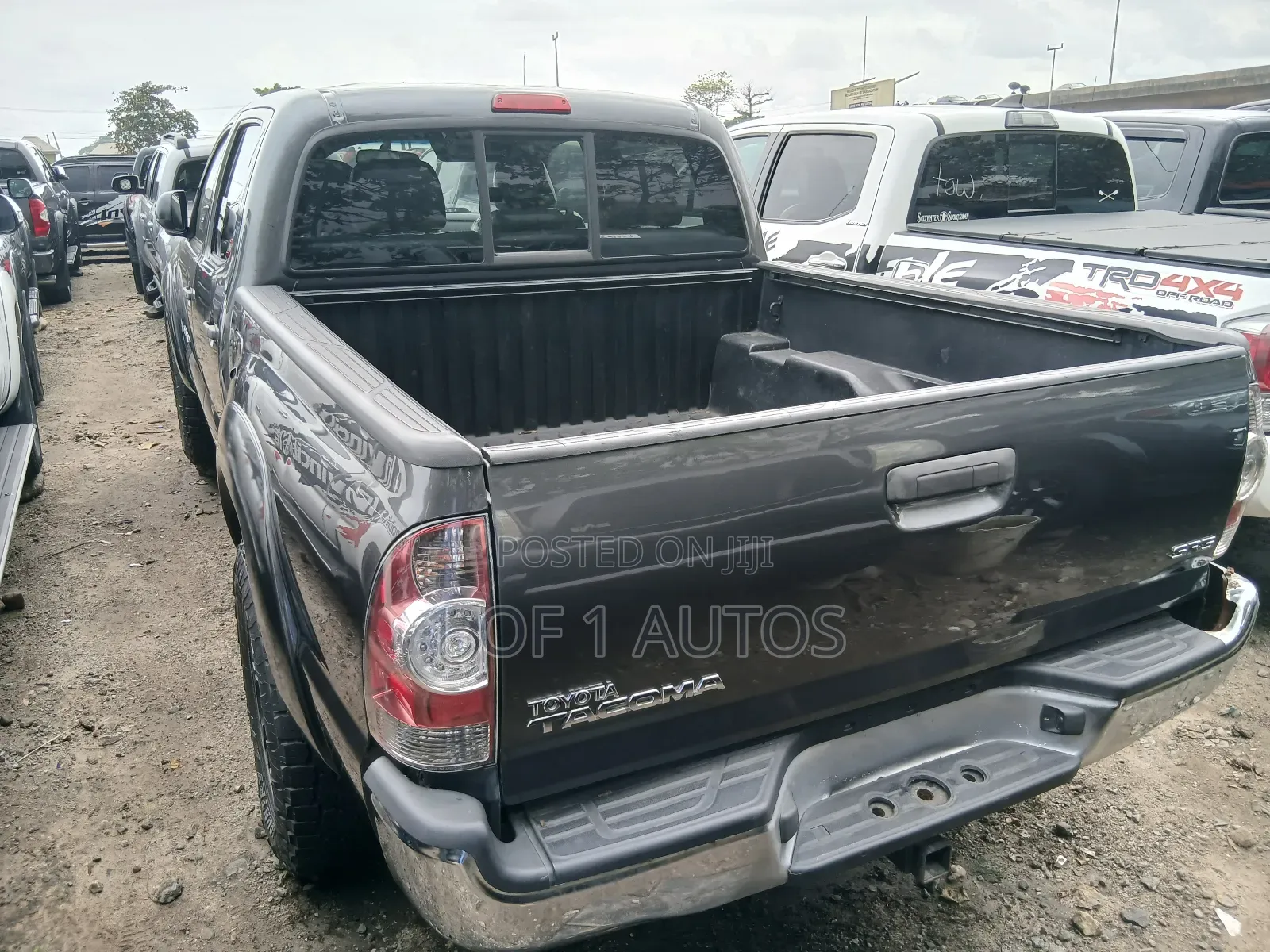 Toyota Tacoma Acces Cab 4x2 2.7L 4-Cyl. 5-Speed Manual 2013 Gray