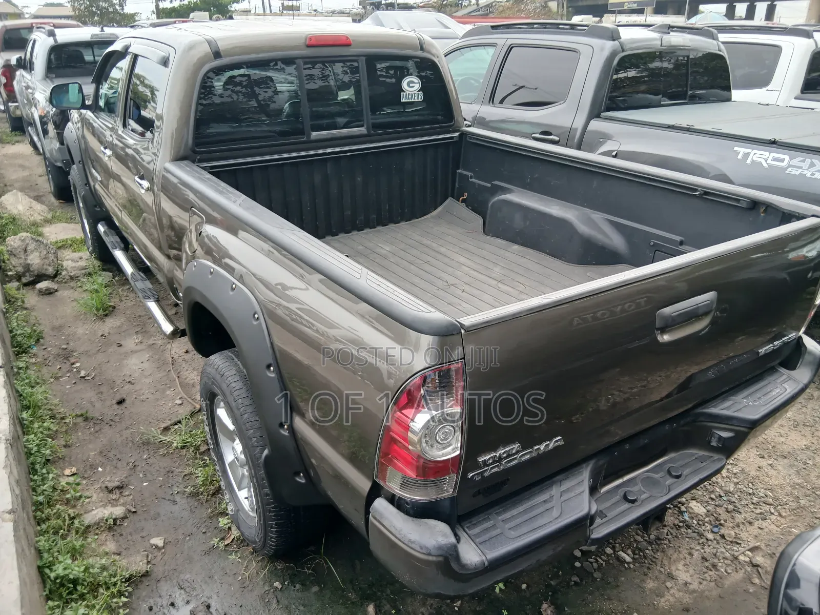 Toyota Tacoma Acces Cab 4x2 2.7L 4-Cyl. 5-Speed Manual 2013 Brown