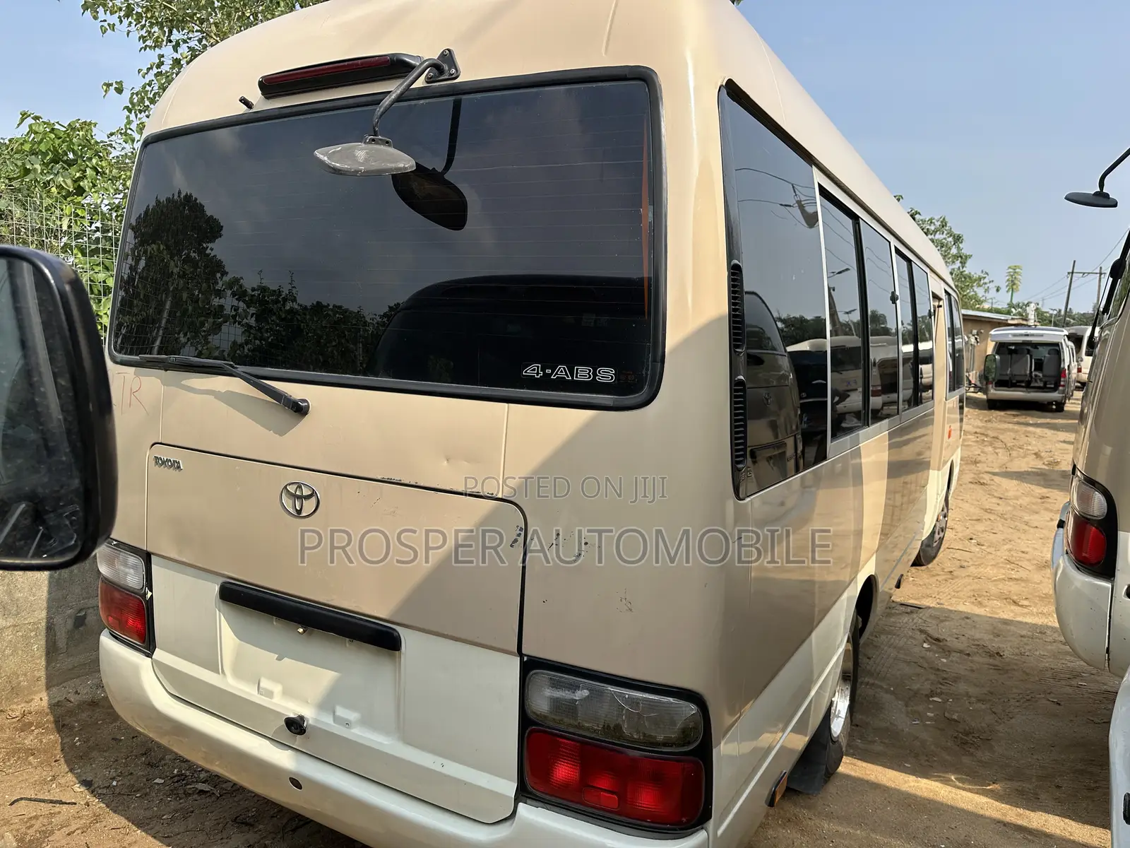 Toyota Coaster 2017 Gold