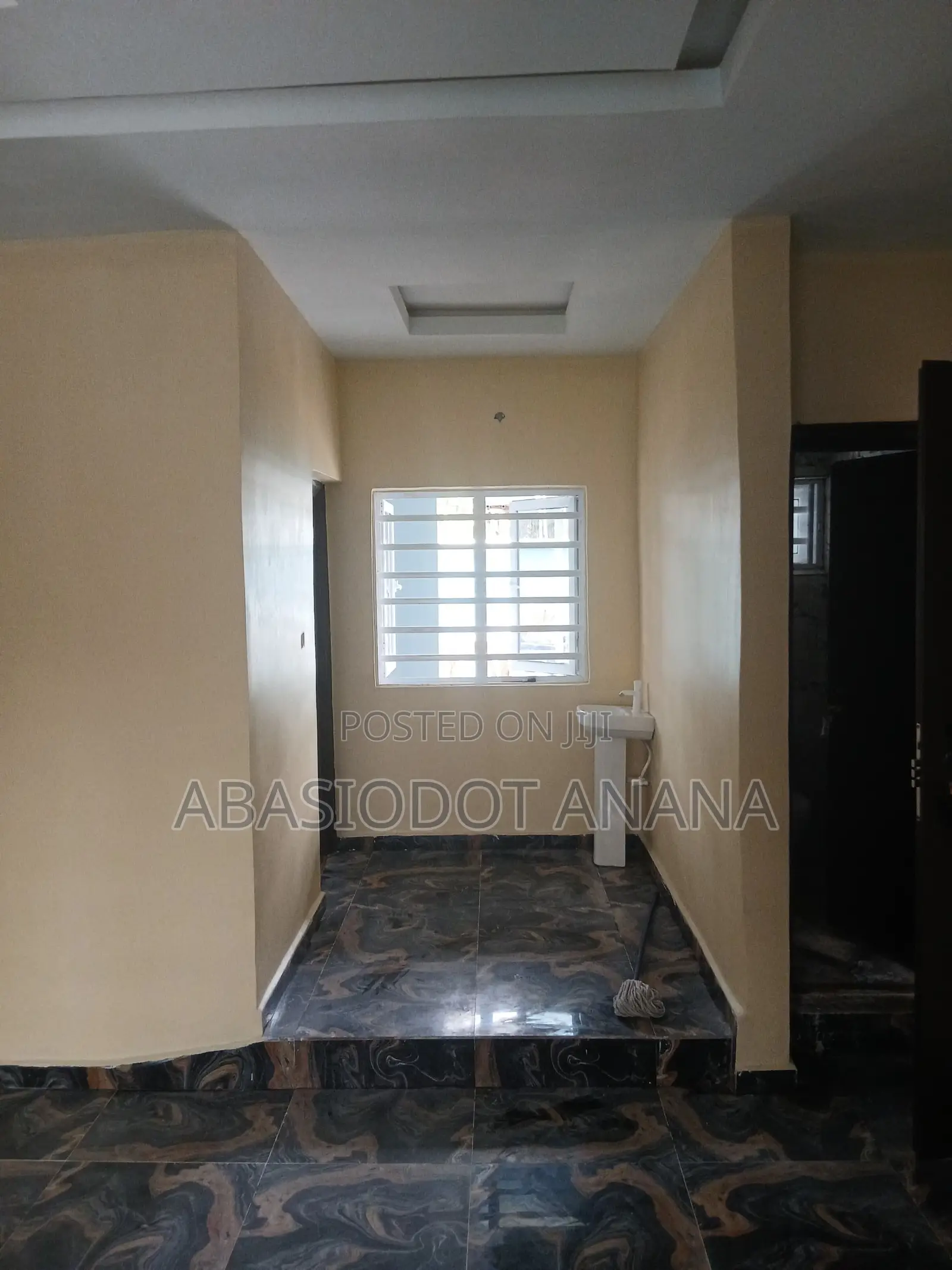 4bdrm Bungalow in Abak Road By Federal, Uyo for sale