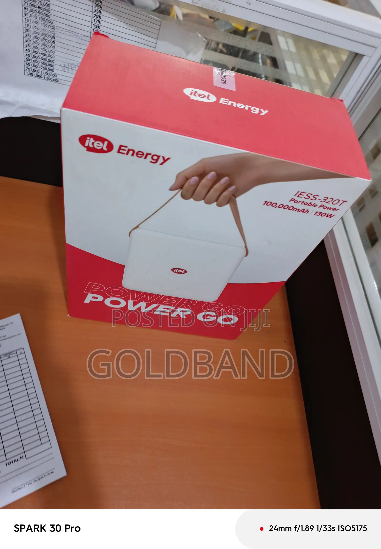 Itel Iess-320t Power Bank With Ac Output