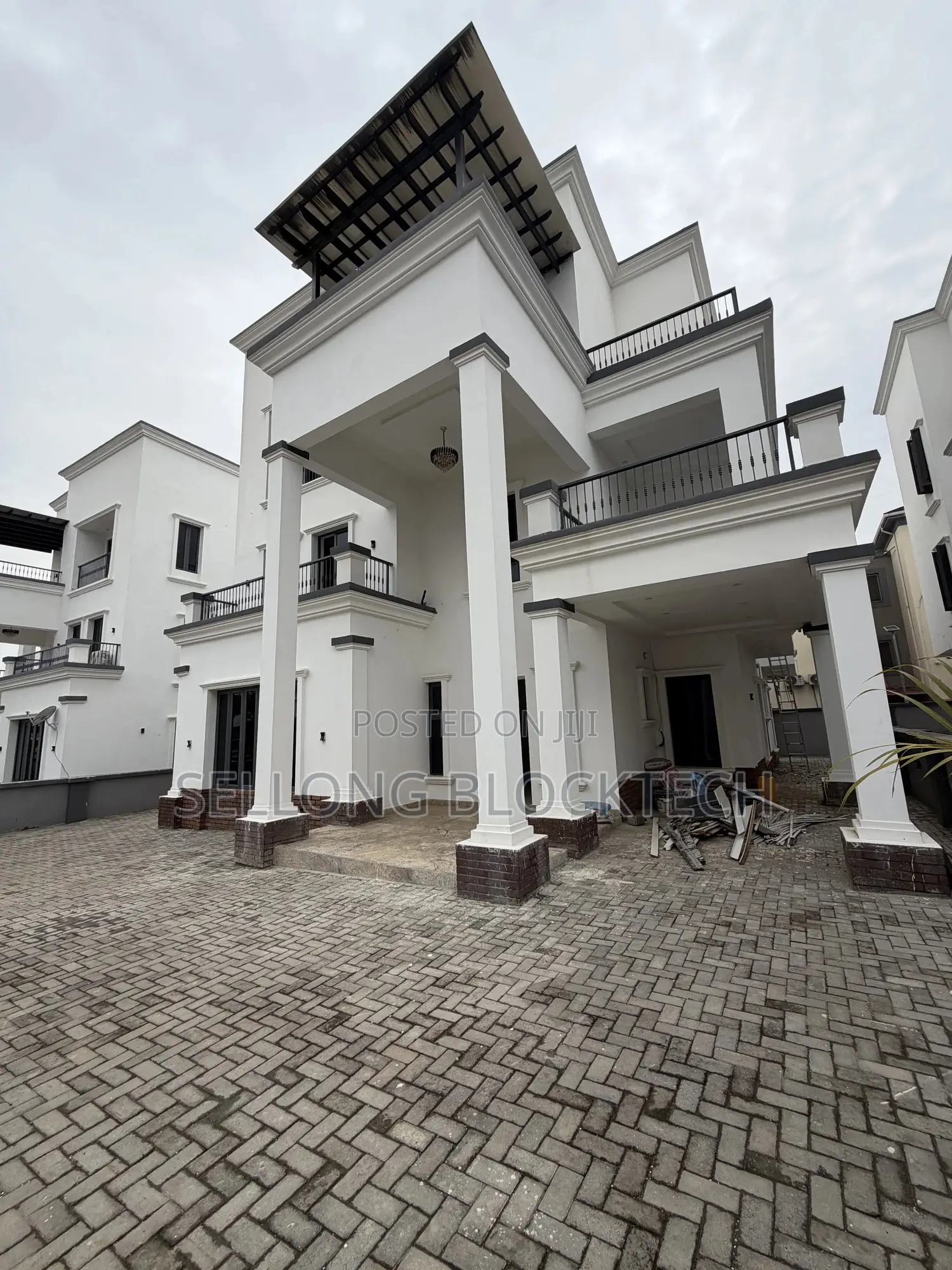 5bdrm Duplex in Katampe Extension for rent