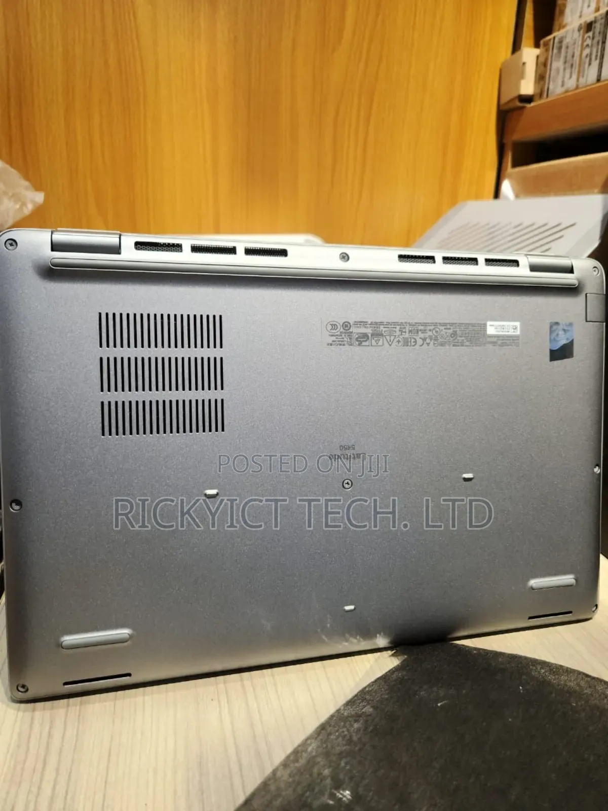Laptop Dell Latitude 5450 16GB Intel Core Ultra 5 SSD 512GB