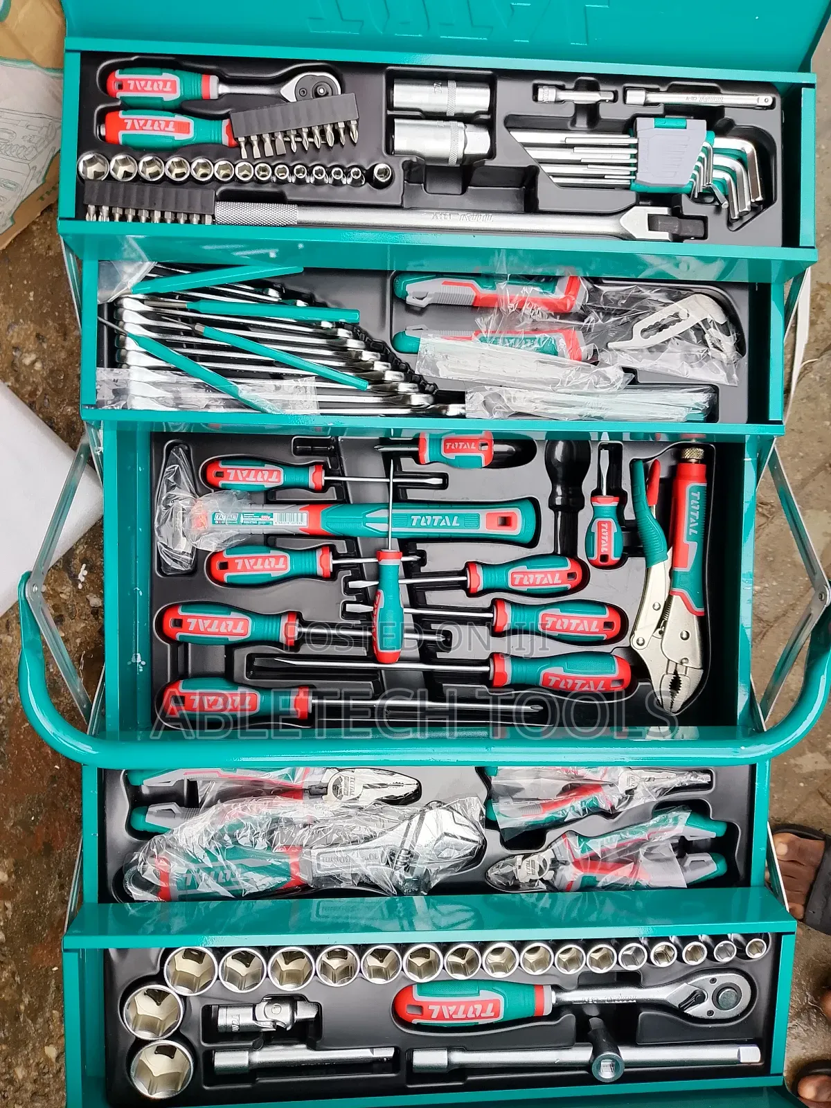 Total Mechanical Tools Box 108pcs Chest Set