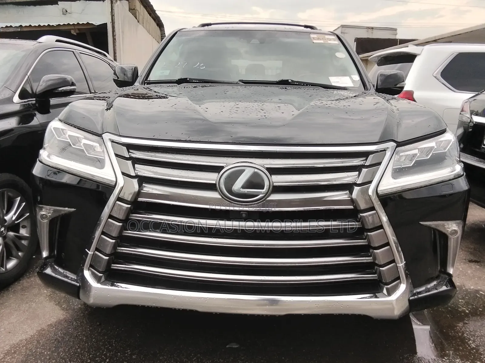 Lexus LX 570 AWD 2016 Black