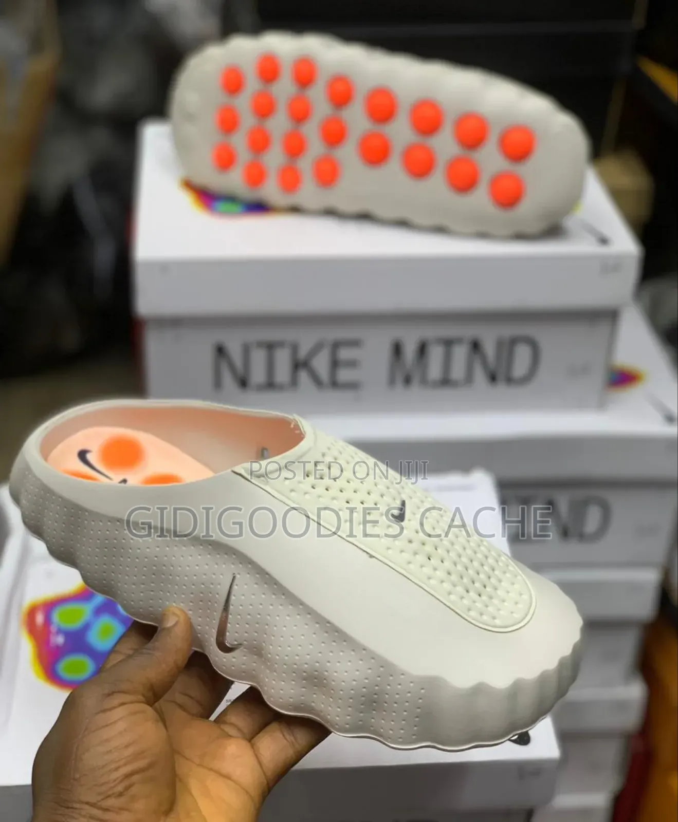 Nike Mind Mules