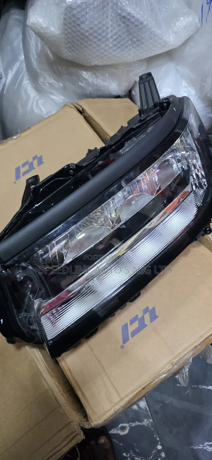Head Lamp Toyota Land Cruiser 2023 Lc300 Original