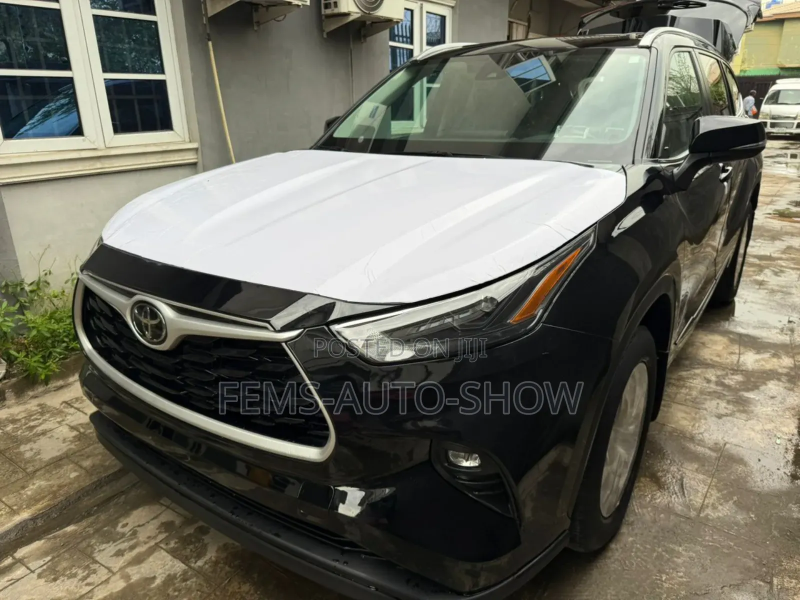 Toyota Highlander XLE AWD 2024 Black