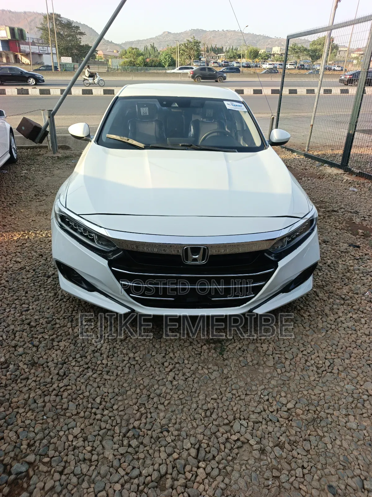 Honda Accord LX 2018 White