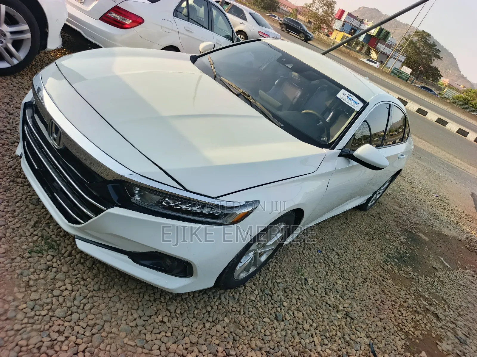 Honda Accord LX 2018 White