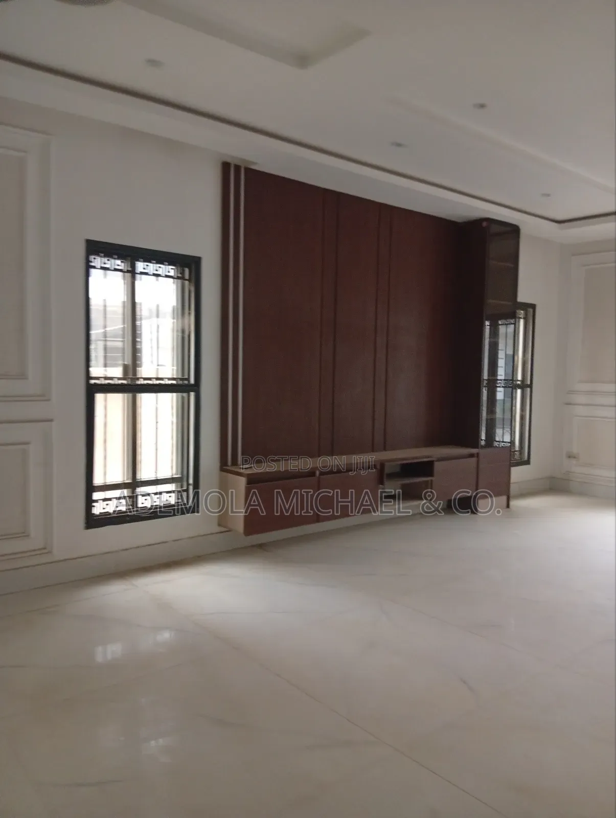 4bdrm Duplex in Utako District Abuja for sale