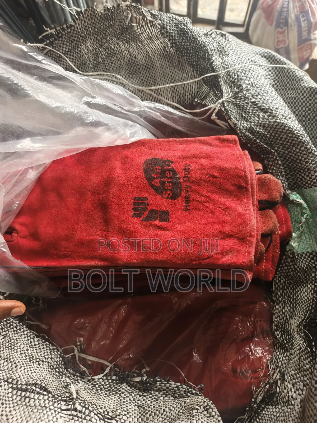 America Safety Welders Hand Glove 14" For Welding Work