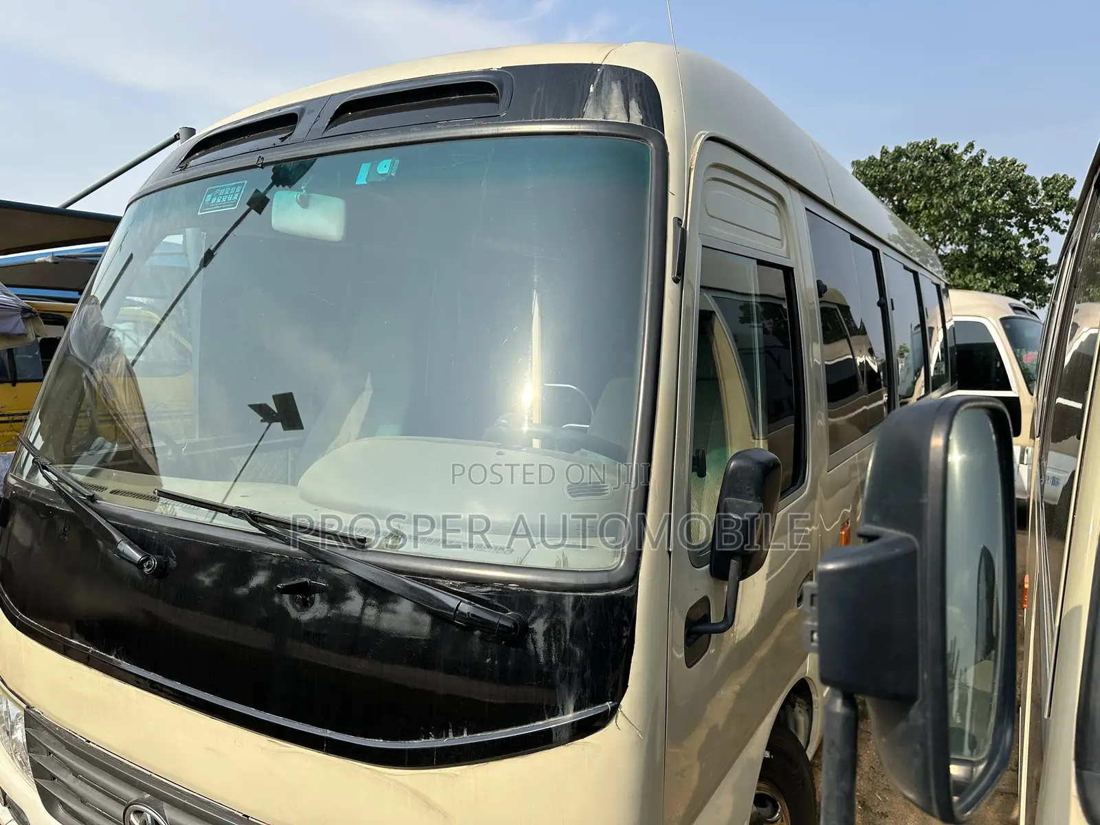 Toyota Coaster 2017 Gold
