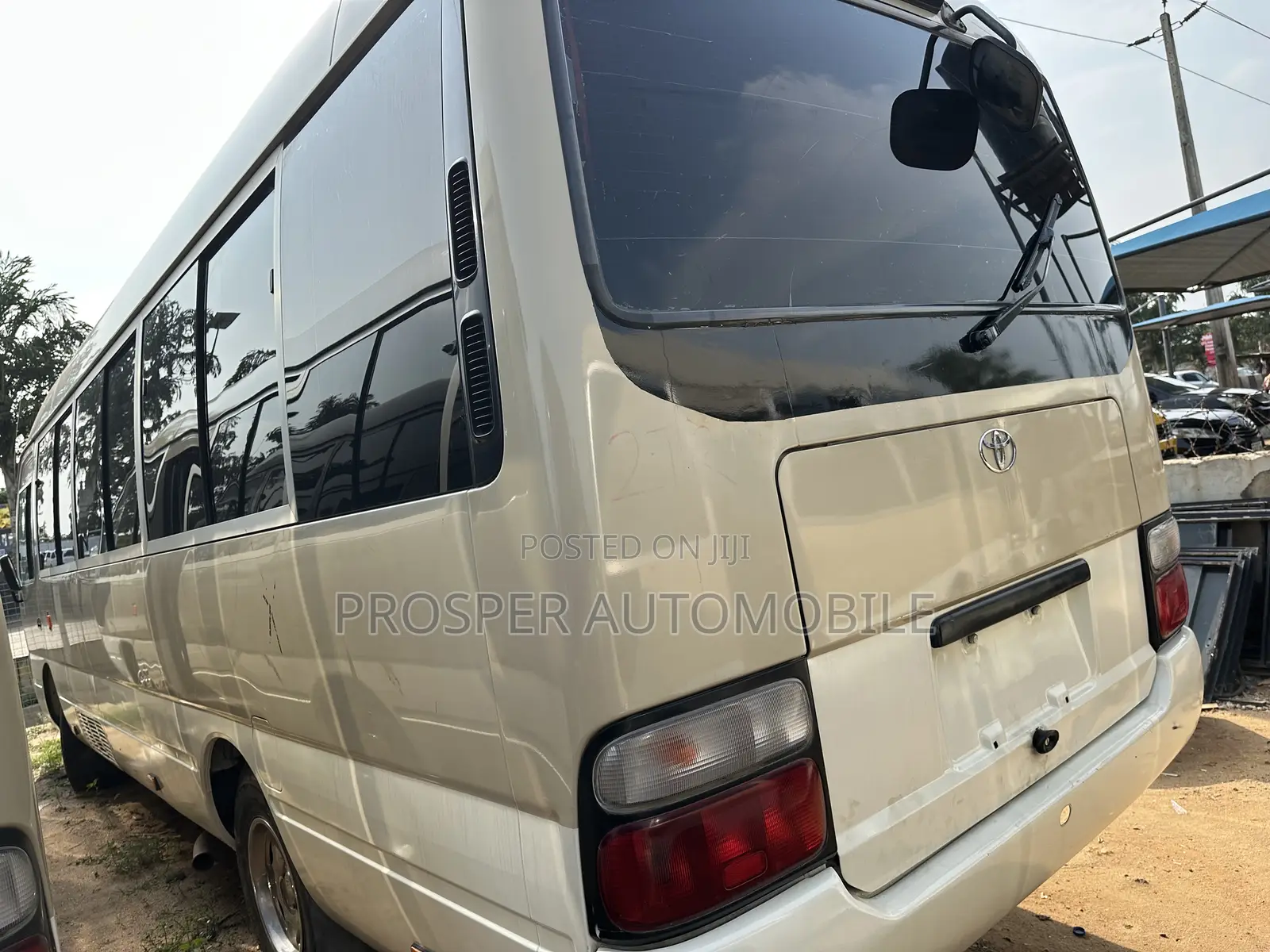 Toyota Coaster 2017 Gold