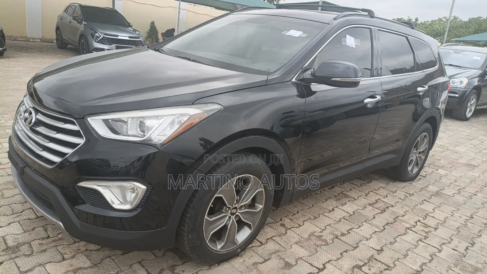 Hyundai Santa Fe 2014 Black