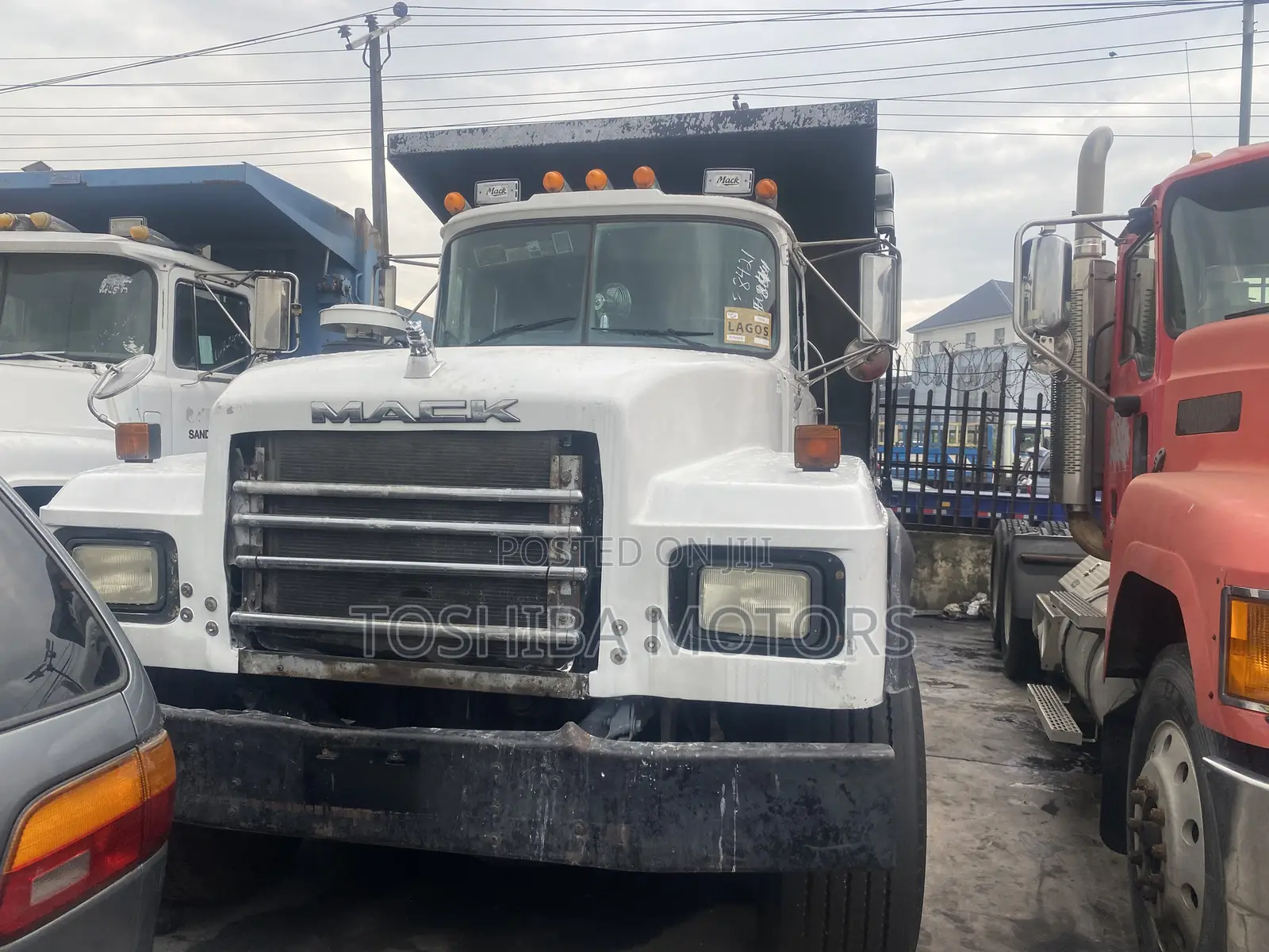 Mack Truck Head White Colour