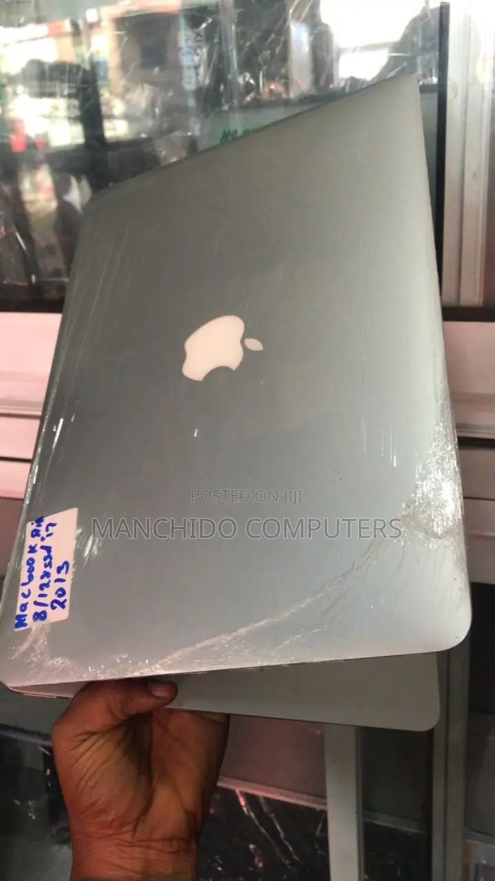 Laptop Apple MacBook Air 2013 8GB Intel Core i7 SSD 128GB