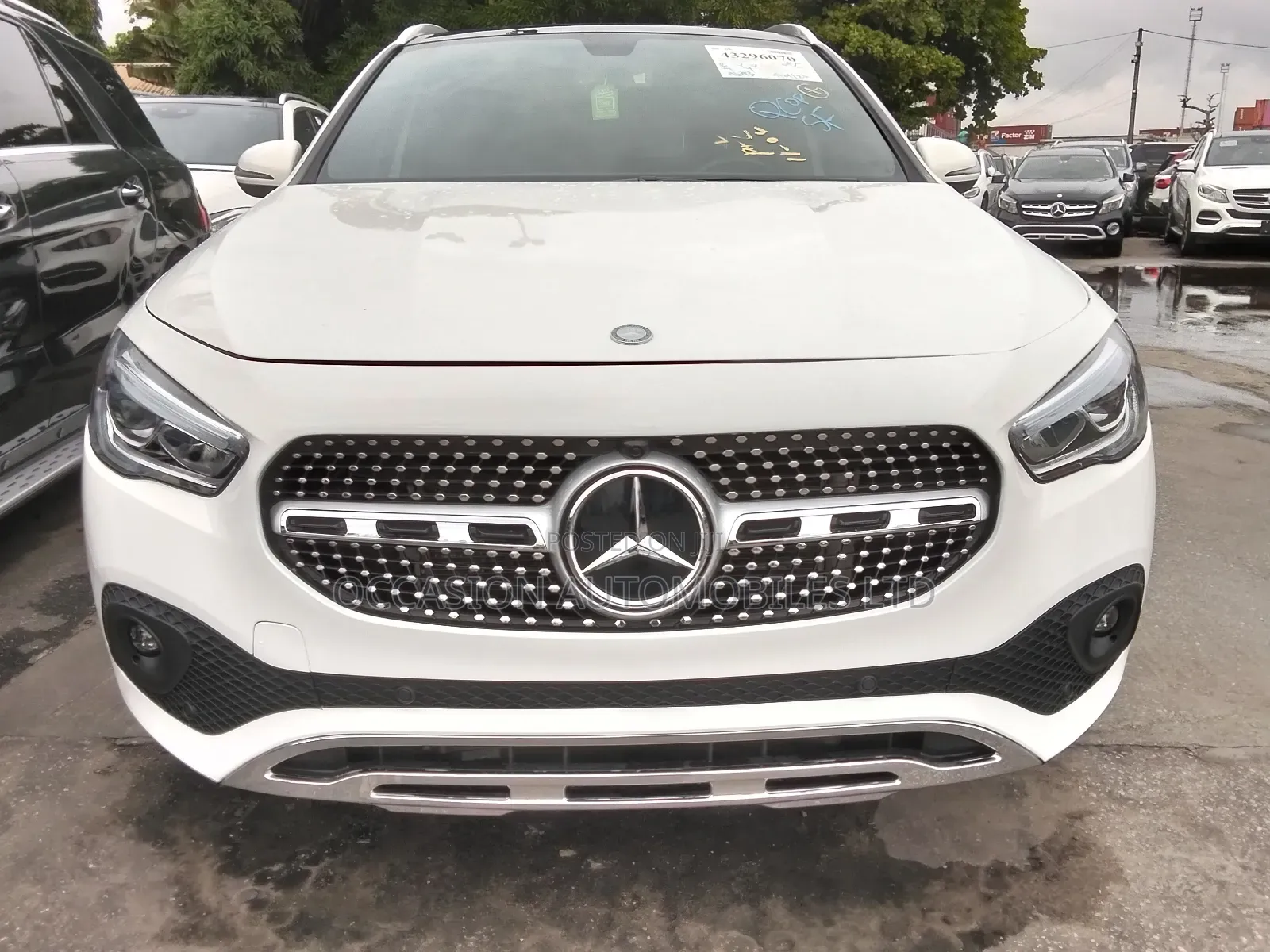 Mercedes-Benz GLA-Class 2022 White