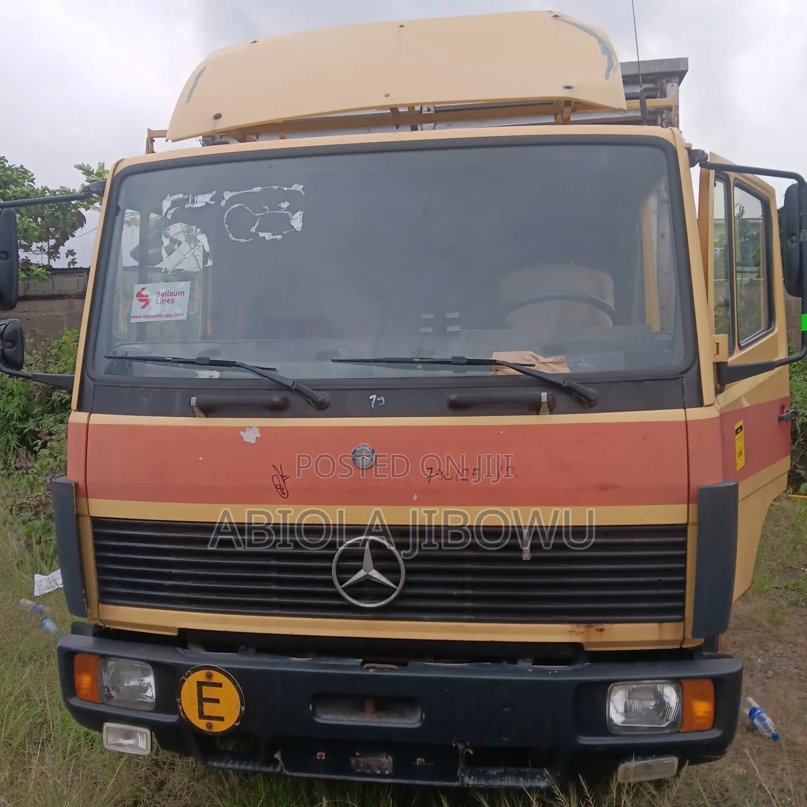 Mercedes-Benz 1320