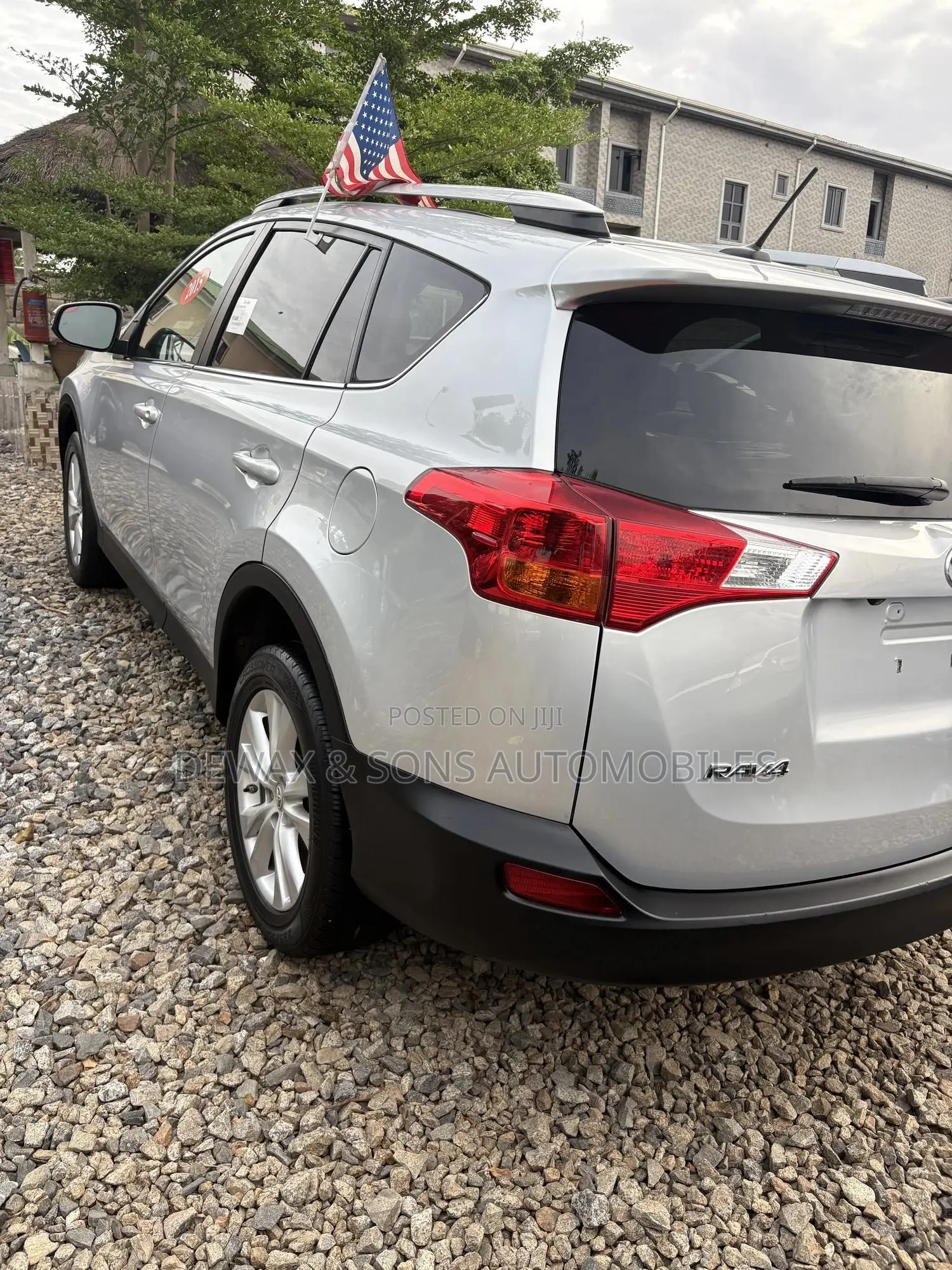 Toyota RAV4 2015 Silver