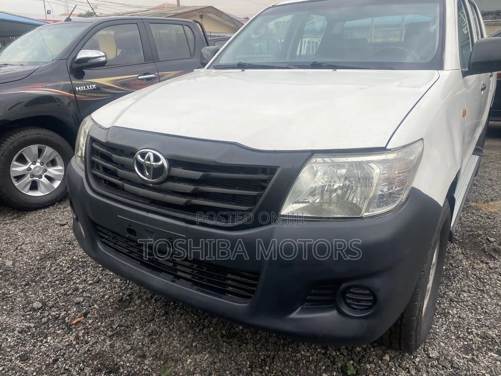 Toyota Hilux 2014 White