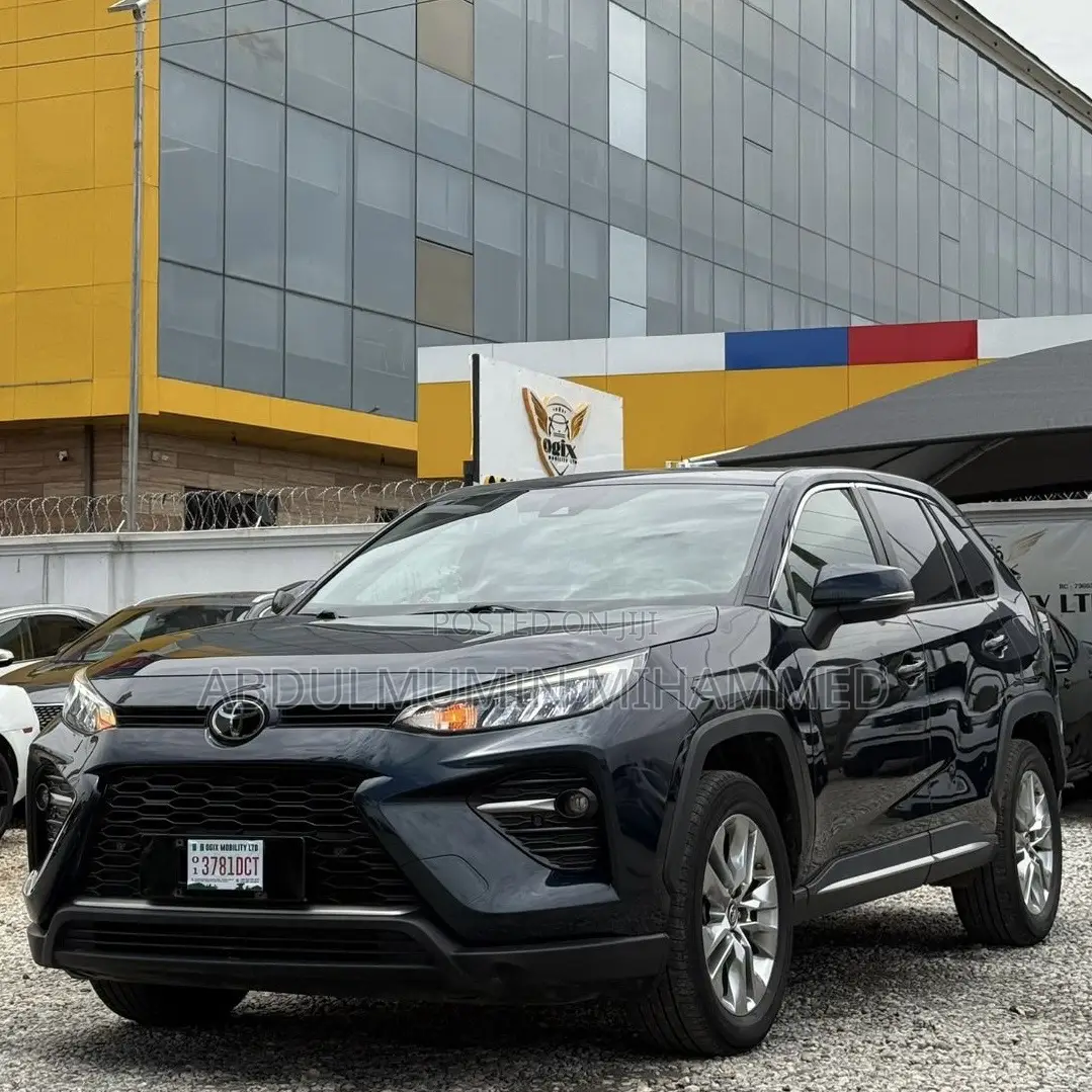 Toyota RAV4 2023 Black