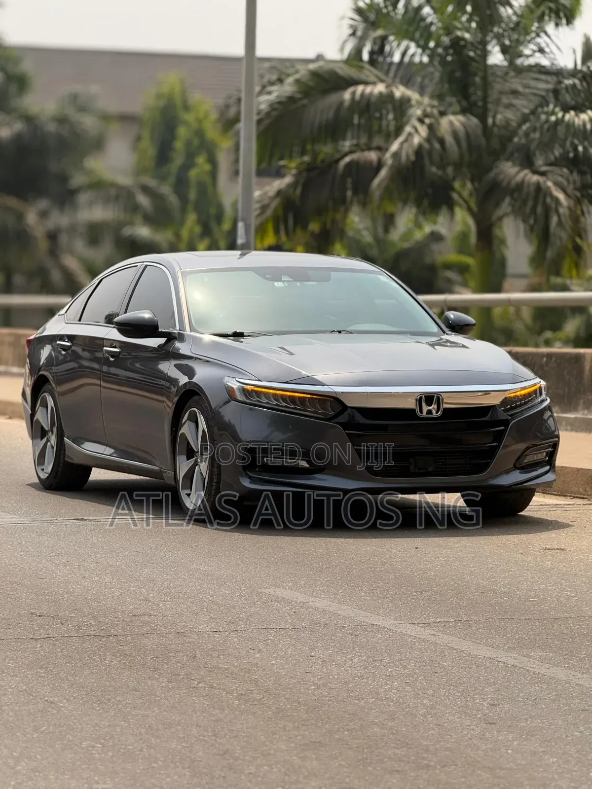 Honda Accord Touring 2018 Gray
