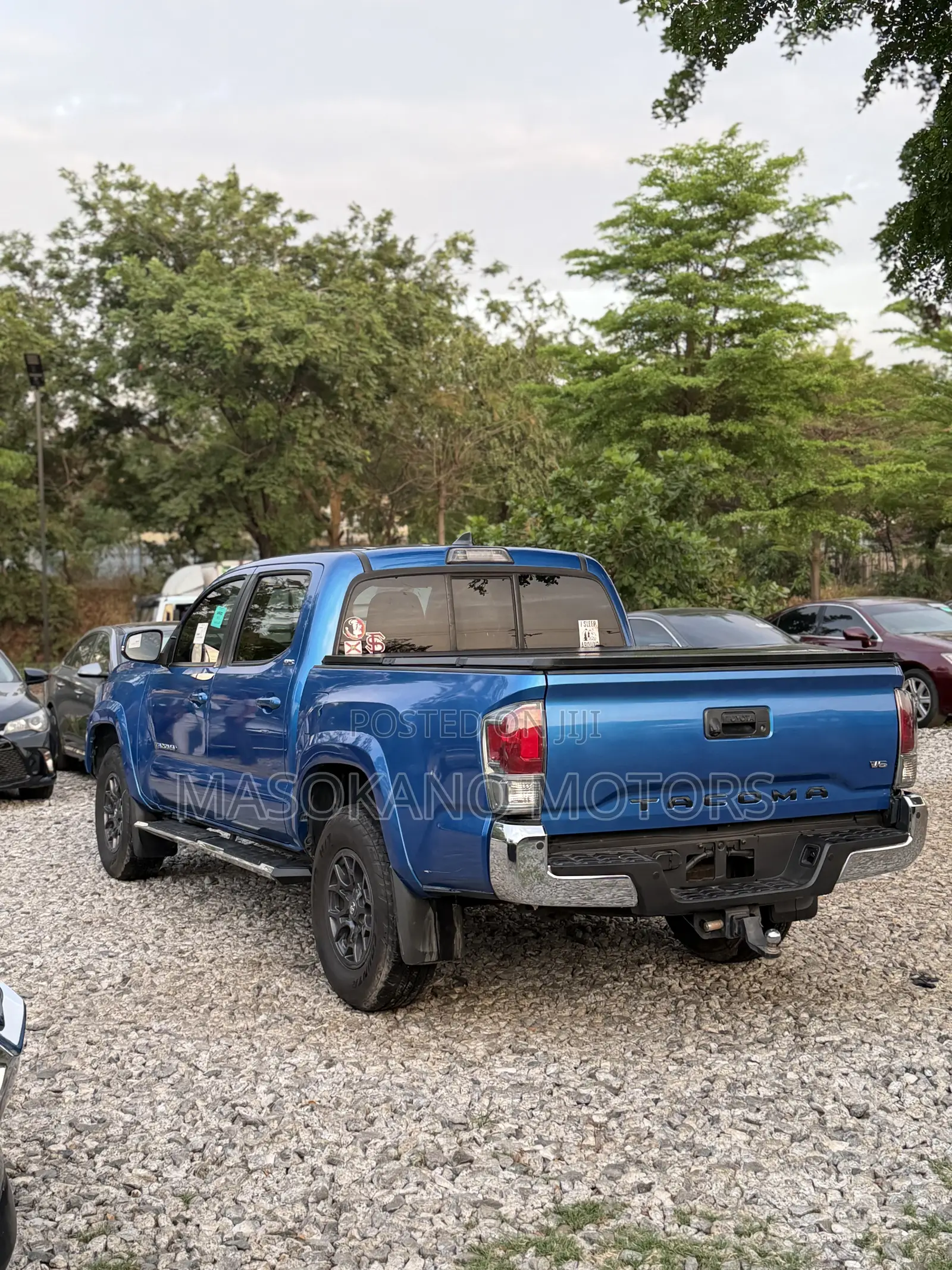 Toyota Tacoma SR5 2017 Blue