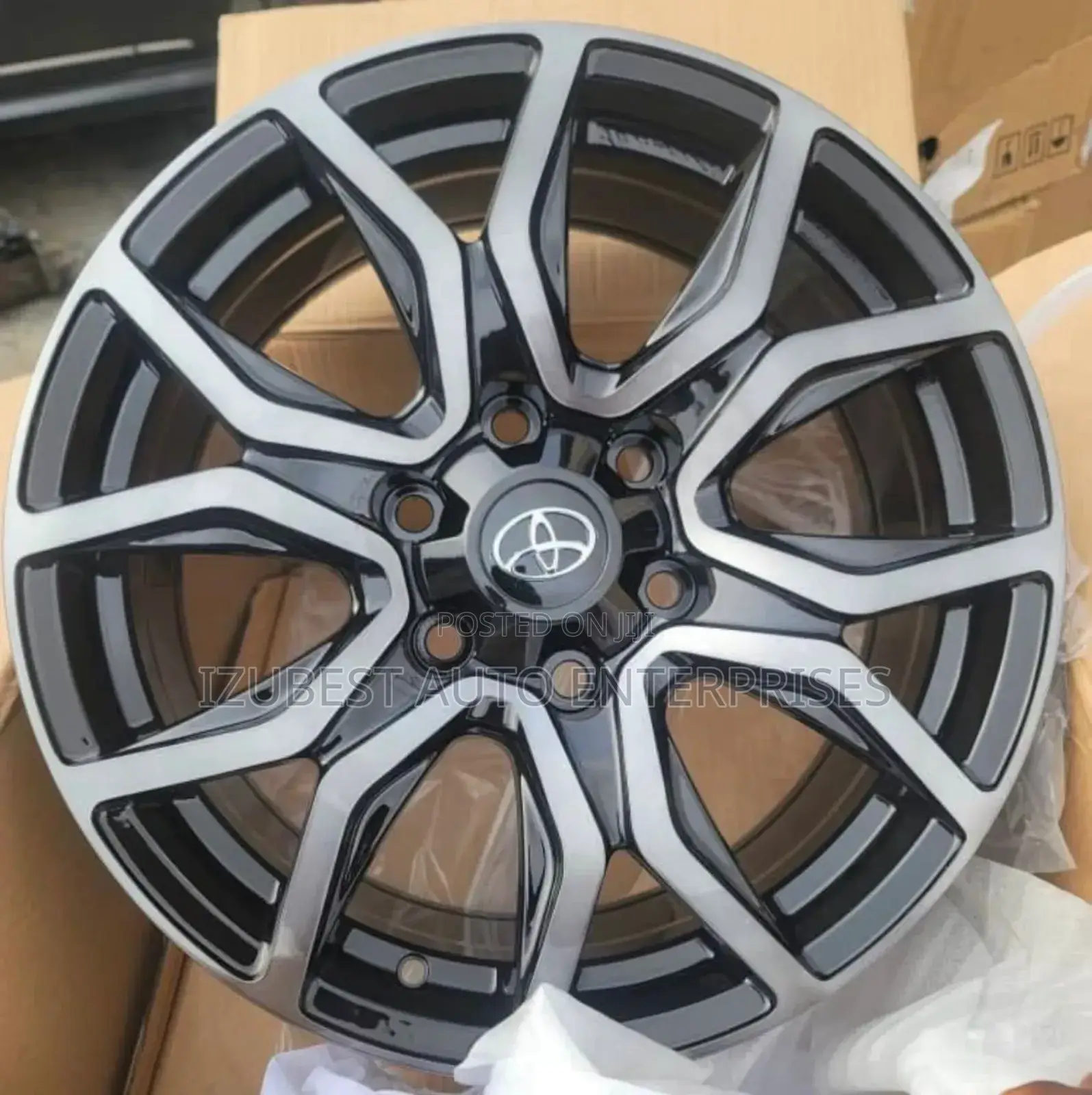 17inch Rim Hilux 2025