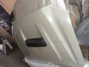 Bonnet Tacoma With Vent 2018