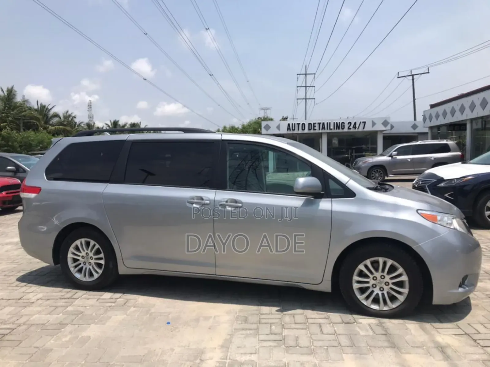 Toyota Sienna XLE 7 Passenger 2011 Silver