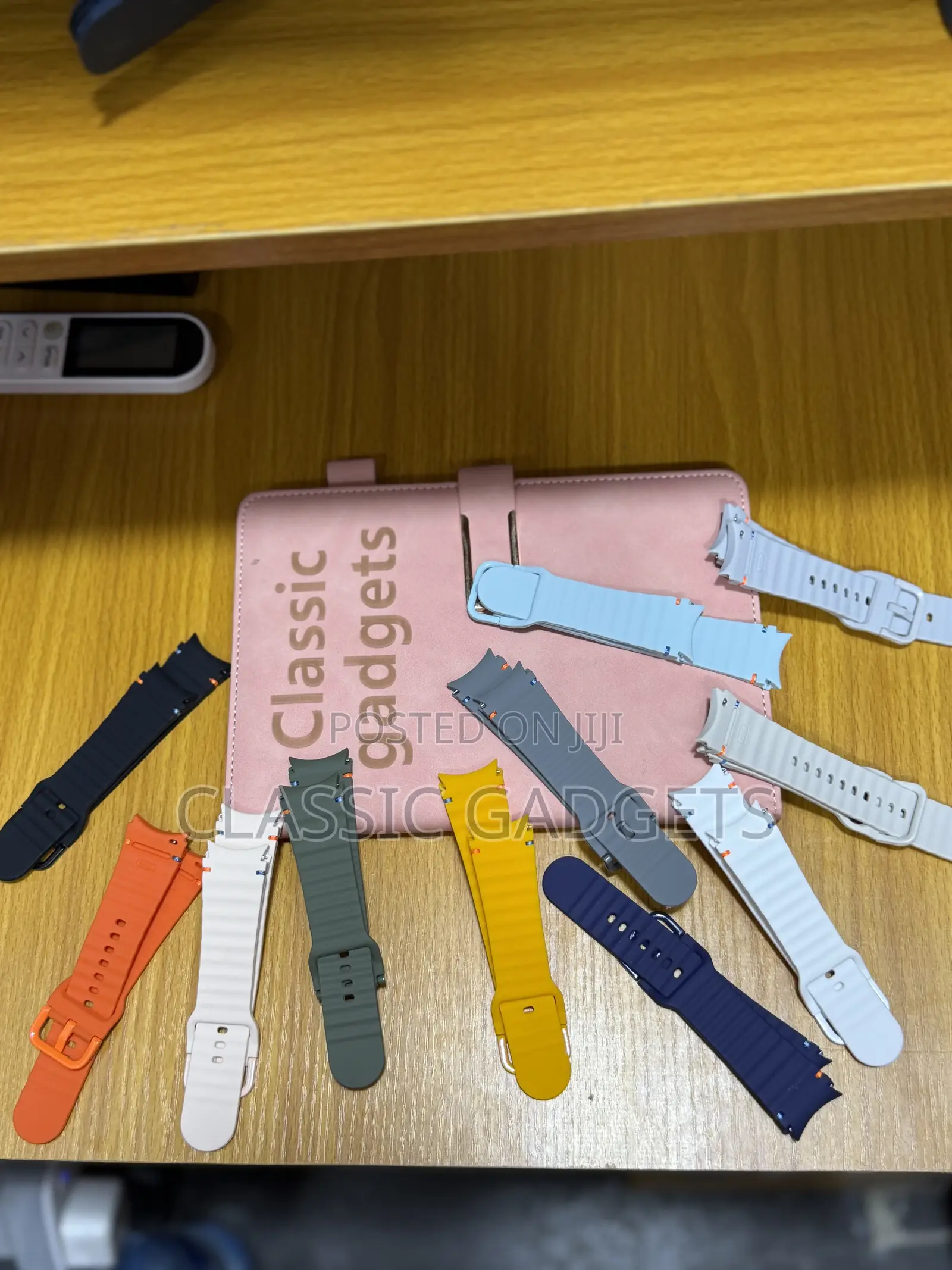 Wave Texture Rubber Buckle and Strap for Samsung Watch 4,5 and 6