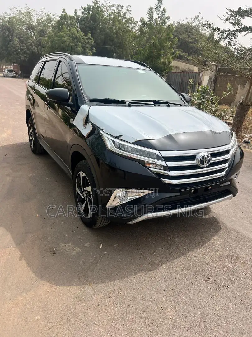 New Toyota Rush 2024 Black