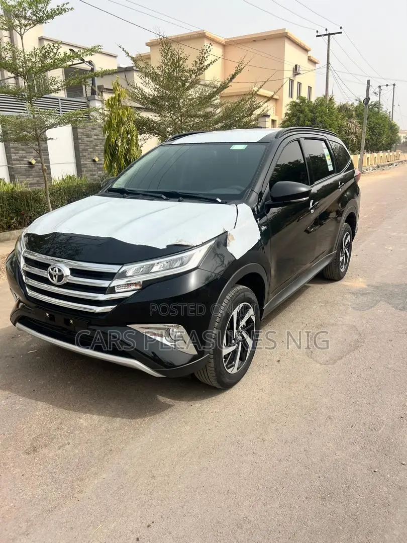 New Toyota Rush 2024 Black