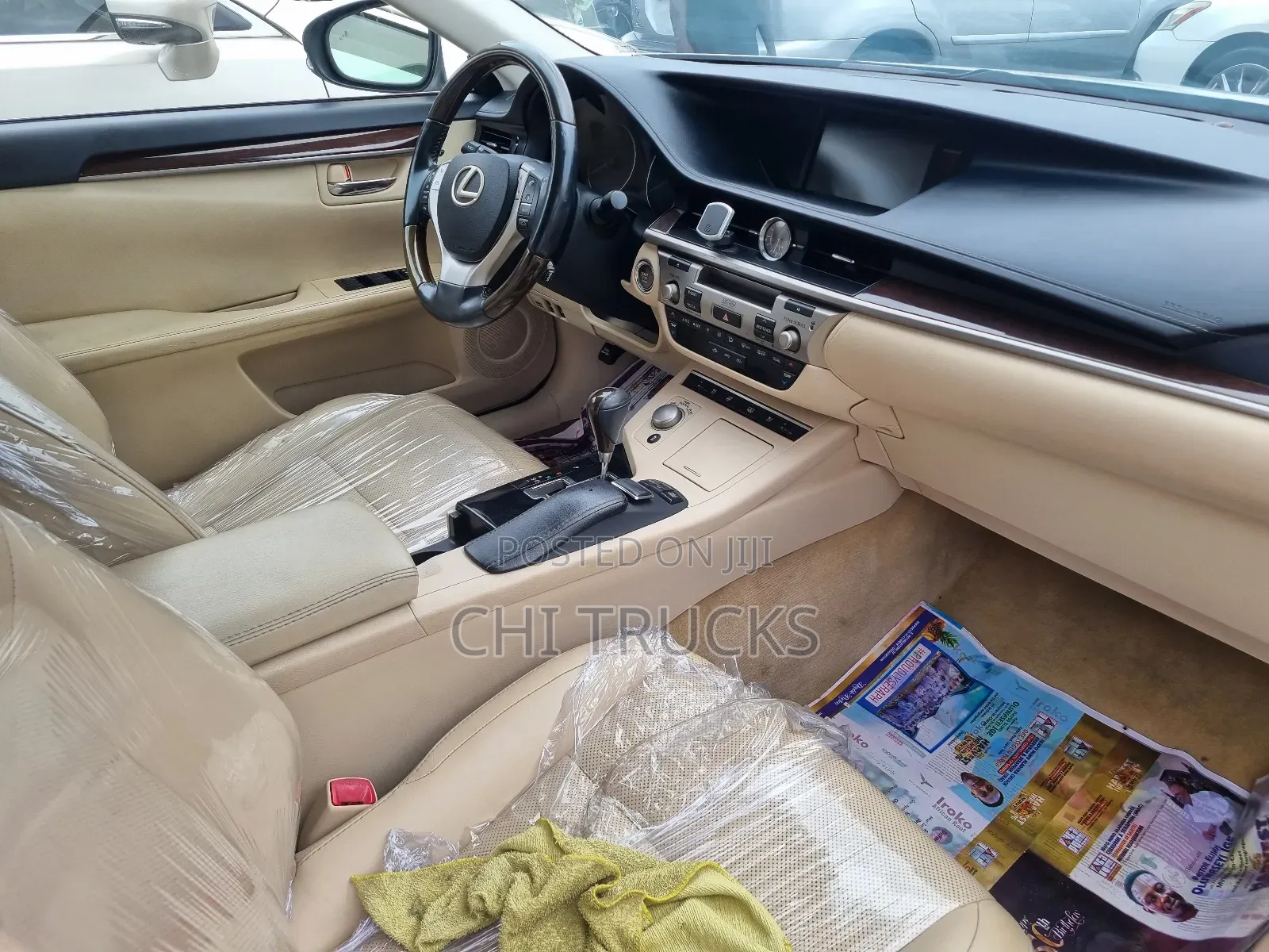 Lexus ES 350 FWD 2015 White