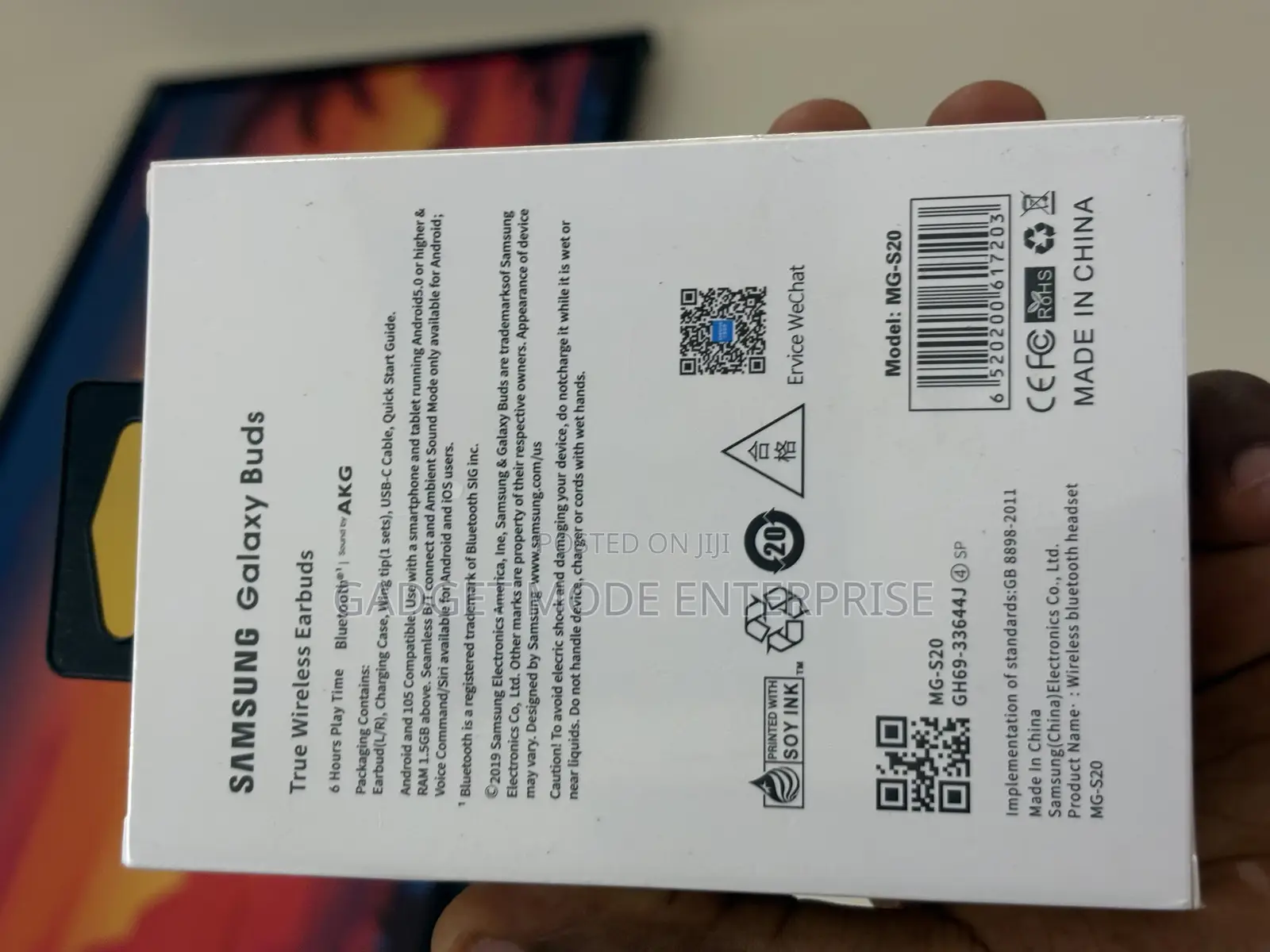 Samsung Mg-S20 Led Buds Are Wireless Bluetooth Earbuds