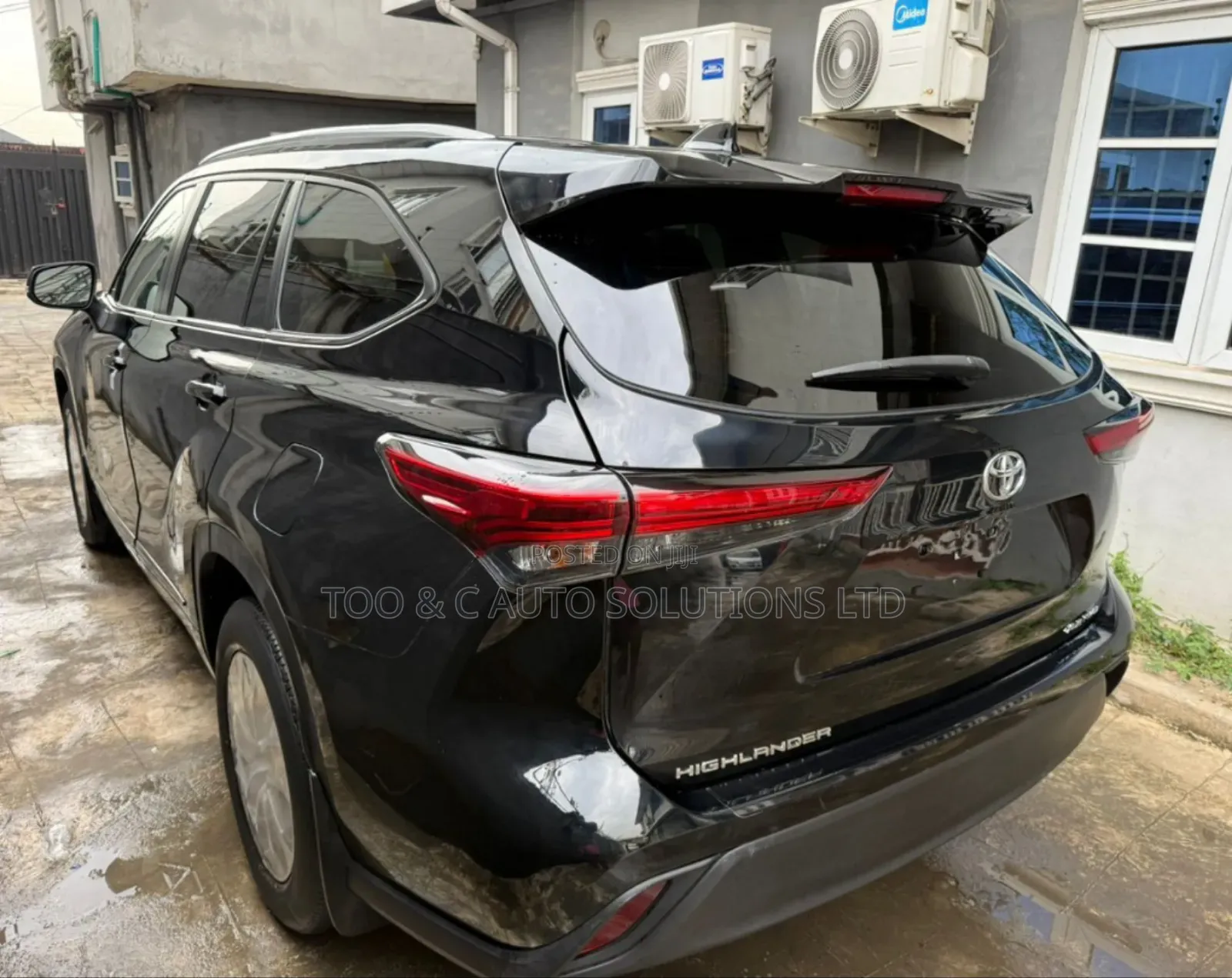 Toyota Highlander XLE AWD 2024 Black
