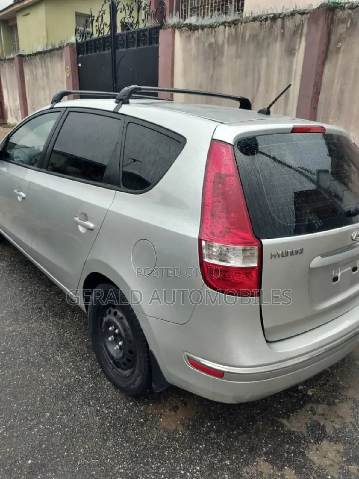 Hyundai Elantra Touring GLS Automatic 2012 Silver